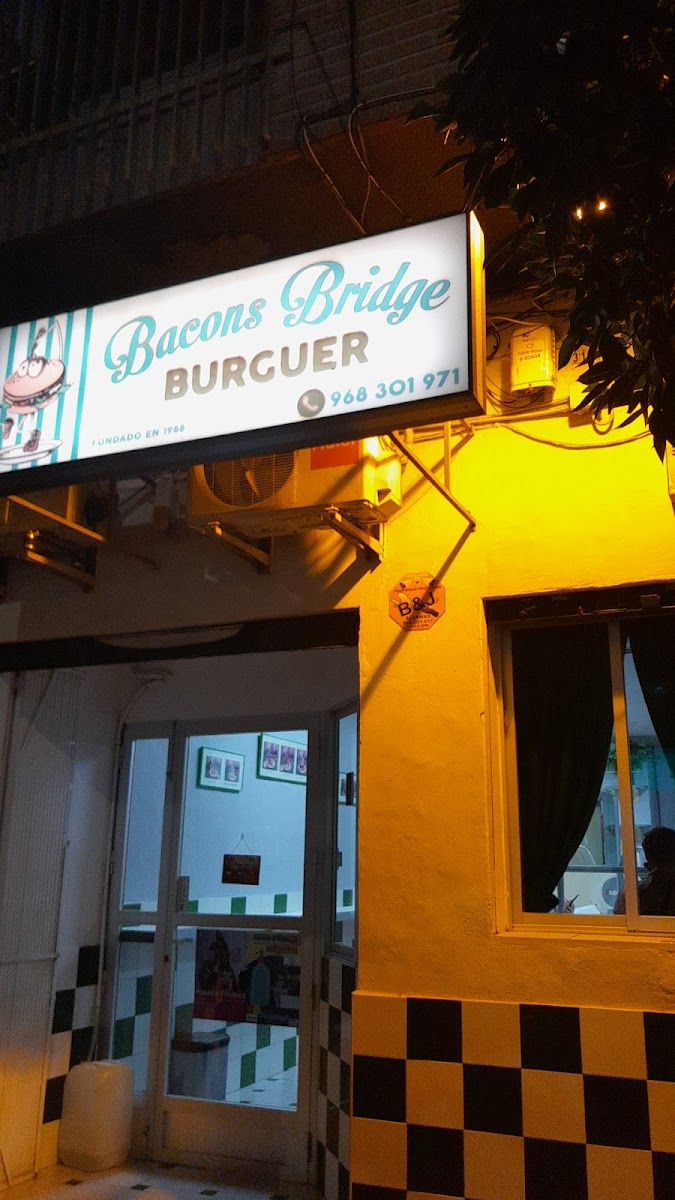 Bacon Bridge Burguer